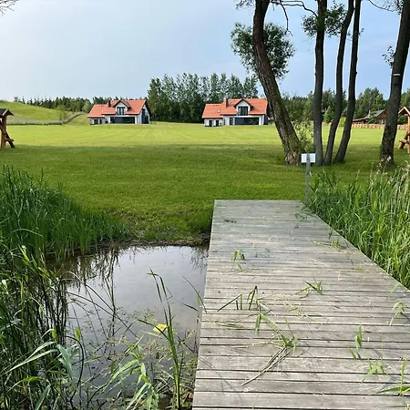 Osada Limajno Dom Labedzia *